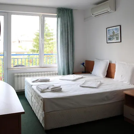 Hotel R&g Nessebar
