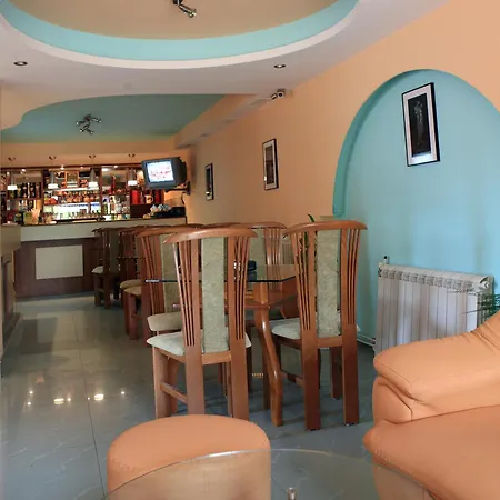 Hotel R&g 2*
