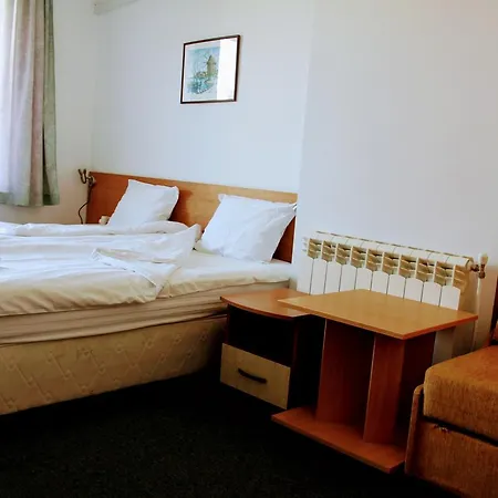 Hotel R&g 2*